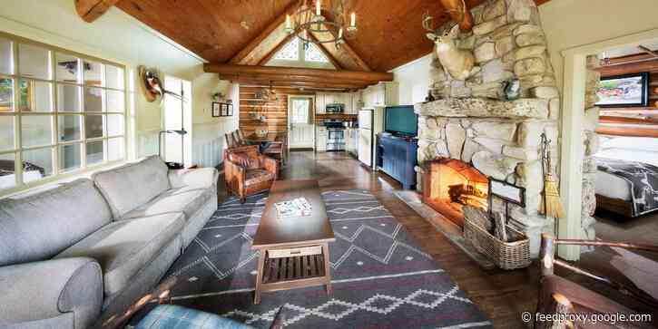 11 US hotels with in-room fireplaces, from a ski resort in Vermont to a romantic California retreat