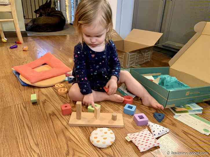 KiwiCo subscription boxes for kids are loaded with fun, educational activities - the box for toddlers was perfect for my 18-month-old