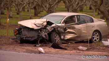 3 injured in head-on crash in Madera County