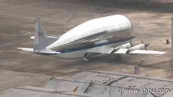 Watch: NASA’s bizarre but incredible ‘Super Guppy’ plane spotted in Houston - KHOU.com