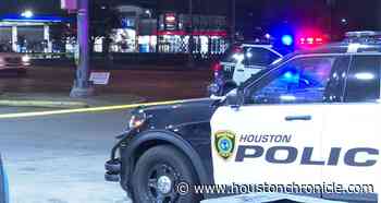 Man stabbed to death at SW Houston gas station following fight - Houston Chronicle