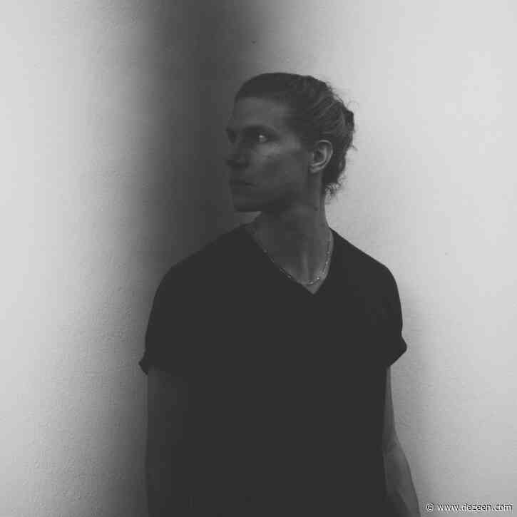 Digital photography is "too much to digest" says Simone Bossi