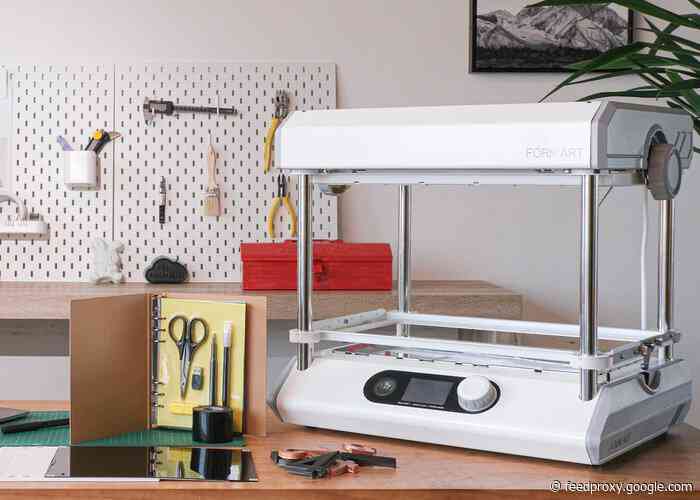Formart 2 advanced, desktop vacuum former for designers and makers