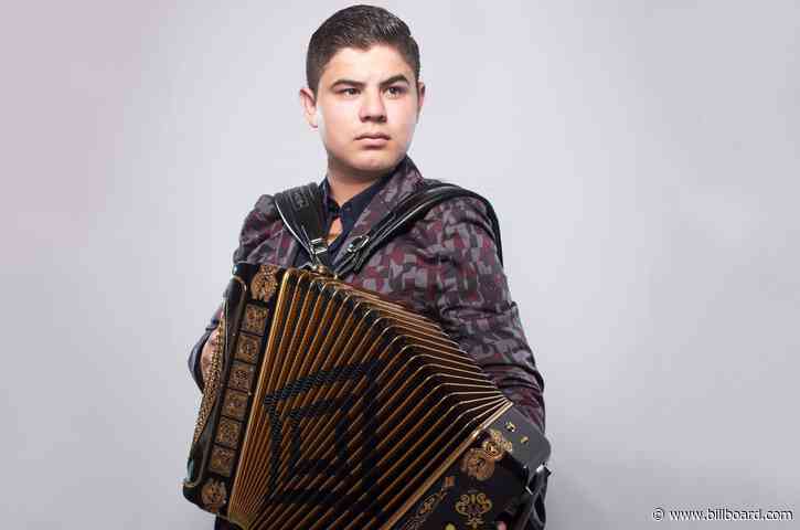 Alfredo Olivas Scores Second No. 1 on Regional Mexican Airplay Chart With ‘Yo Todo Lo Doy’