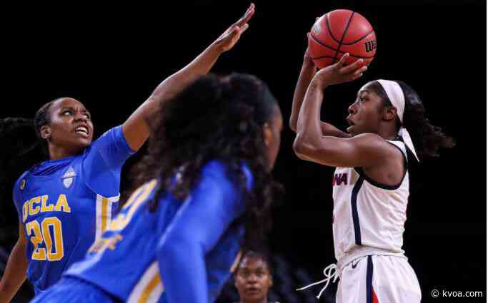 WOMEN: Cats using hiatus to get up shots