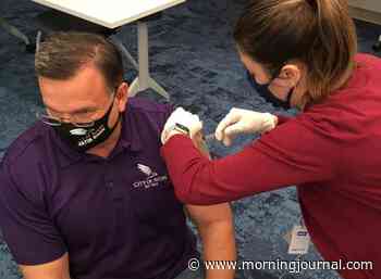 Lorain County judge, health chief, Avon mayor get 1-dose coronavirus vaccines - The Morning Journal