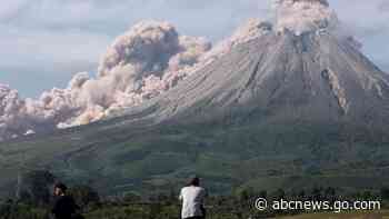 Indonesia’s Sinabung volcano unleashes new burst of hot ash