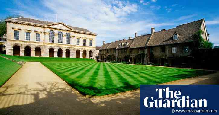 Lawn growers throw in the trowel as meadows replace perfect stripes