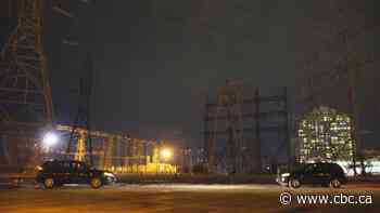 Bothered by headlight glare and thinking of getting tinted windows? You'll want to watch this first