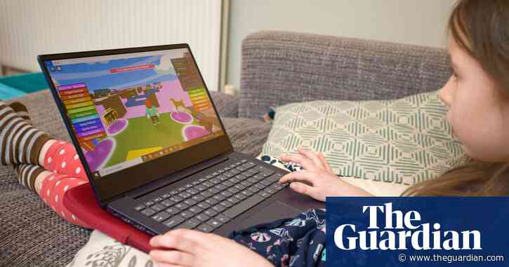 Roblox shares surge 60% on first day of trading after lockdown gaming boom