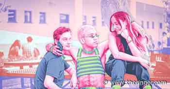 Lena Dunham and the HBO Hype Machine Takes Aim at a New ‘Genera+ion’ - The Ringer