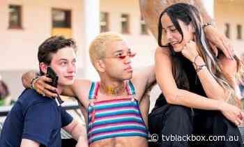 New LENA DUNHAM series GENERA+ION premieres tonight on Foxtel and Binge - TV Blackbox