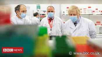 Boris Johnson visits Northern Ireland amid unionist tension