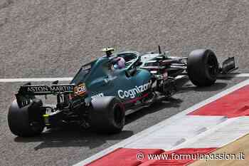 Vettel fermo, problemi al cambio - FormulaPassion.it