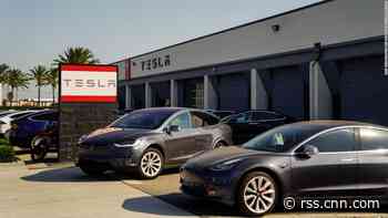 Tesla removed some drivers from its self-driving test for not paying attention