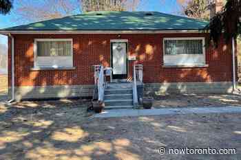 There's no bubble says real estate agent listing a Scarborough bungalow for $2.2 million - NOW Toronto