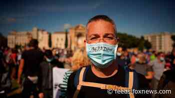 Italy headed back to lockdown amid COVID spike