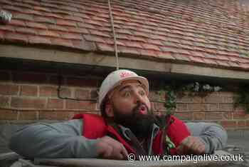 Asim Chaudhry stars in VCCP ad for Walkers