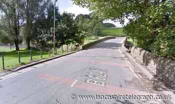 Police car crashes into tree during chase through Clitheroe