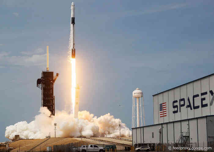 SpaceX Falcon 9 rocket successfully launches 60 Starlink satellites