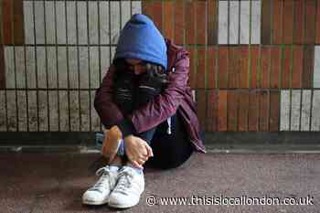 Young people's mental health 'at a crunch point', report finds