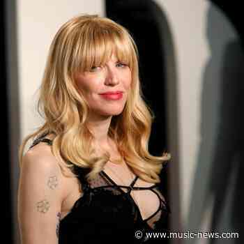 Courtney Love 'almost died' while battling anaemia in hospital