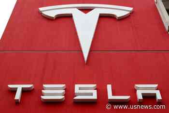 U.S. Safety Agency Probes 'Violent' Tesla Crash in Detroit