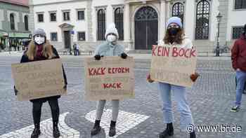 Augsburg: Demonstration gegen Hochschulreform - BR24