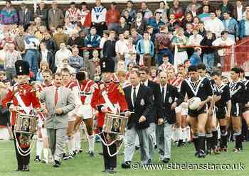 St Helens walk out with the 1989 New Zealand tourists - St Helens Star