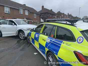 Police car rammed by stolen car in Dudley - expressandstar.com