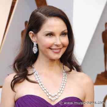 Ashley Judd's mum and sister looking after her as she recovers from jungle accident