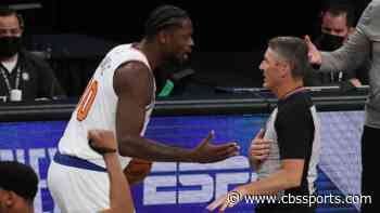 Julius Randle's controversial traveling call in Knicks vs. Nets explained by Scott Foster, who got it right