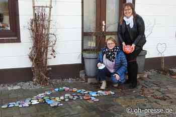 Eine Sundbrücke aus bunten Spruch-Steinen - Dennis Angenendt
