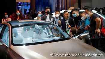 BMW AG: Oliver Zipse drückt bei Elektroumstellung aufs Tempo, Aktie steigt