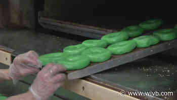 WNY bagel shop continues green bagel tradition for St. Patrick's Day