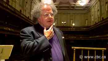 James Levine, who led Met Opera for decades, dead at 77