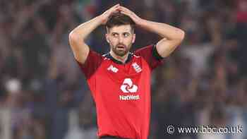 India v England: Mark Wood says winning toss does not give unfair advantage