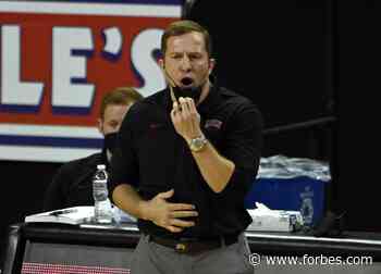 NCAA Coaching Carousel: T.J. Otzelberger Leaving UNLV For Iowa State - Forbes