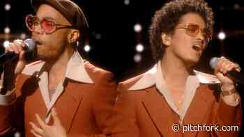 Watch Bruno Mars and Anderson .Paak (Silk Sonic) Perform “Leave the Door Open” at Grammys 2021 - Pitchfork