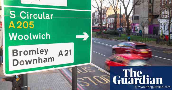 Air pollution breaking WHO limits surrounds 25% of UK homes, analysis finds