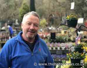 Garden centre Birkacre gives children's hospice Derian House a boost