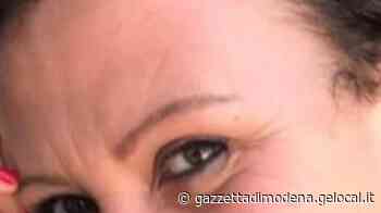 Covid a Modena/ La storia. Manuela al telefono con tutti gli isolati: «Non sono soli» - La Gazzetta di Modena