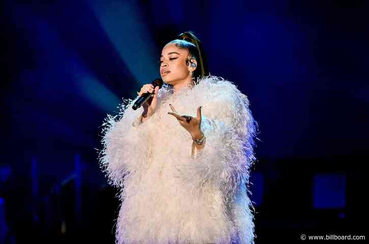 Ella Mai Shares How Role Models in the Black Community Helped Her Believe ‘Dreams Were Possible’