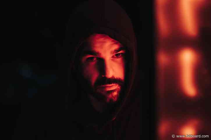 Masked Wolf Hits No. 1 on Emerging Artists Chart, Thanks to ‘Astronaut in the Ocean’
