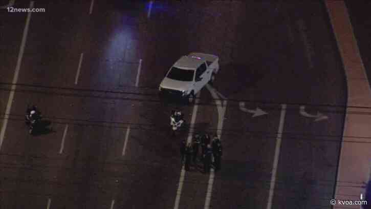 Pedestrian dies after getting hit by bus being towed in Arizona