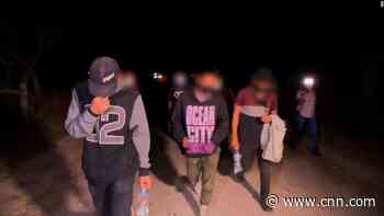 CNN follows unaccompanied teen migrants along US-Mexico border