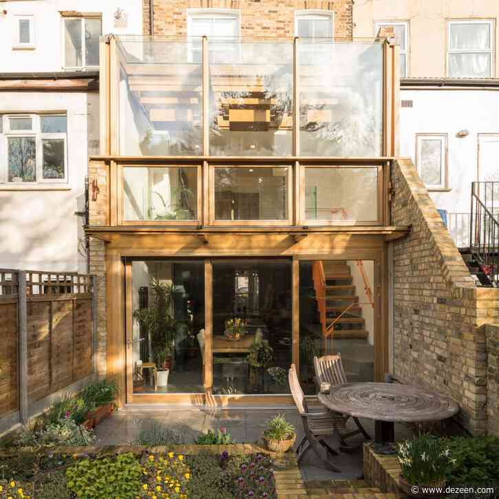 Satish Jassal Architects adds oak framed conservatory to renovated London townhouse