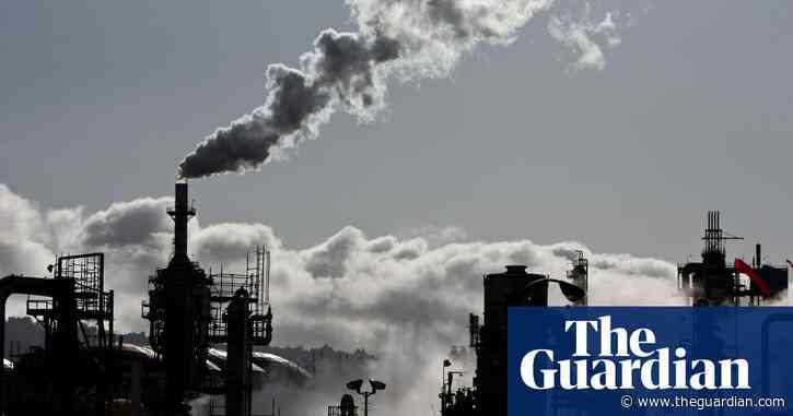 The citizen regulators taking on big polluters when the EPA won't