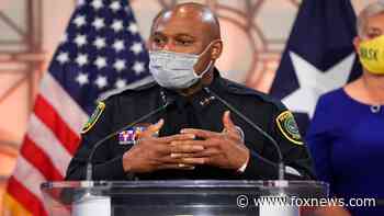Houston mayor picks replacement for police Chief Art Acevedo