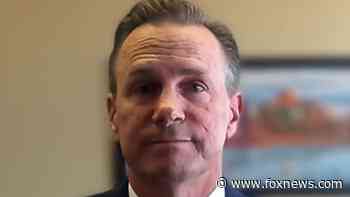 Texas mayor blindsided by migrant arrival at holding facility tells President Biden to 'get control'